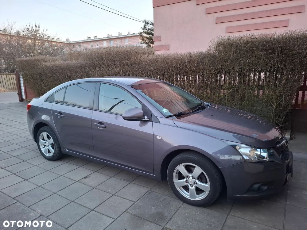 Chevrolet Cruze 1.6 - 1