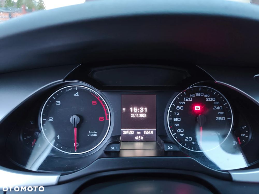 Audi A4 Avant 2.0 TDI DPF Attraction - 4