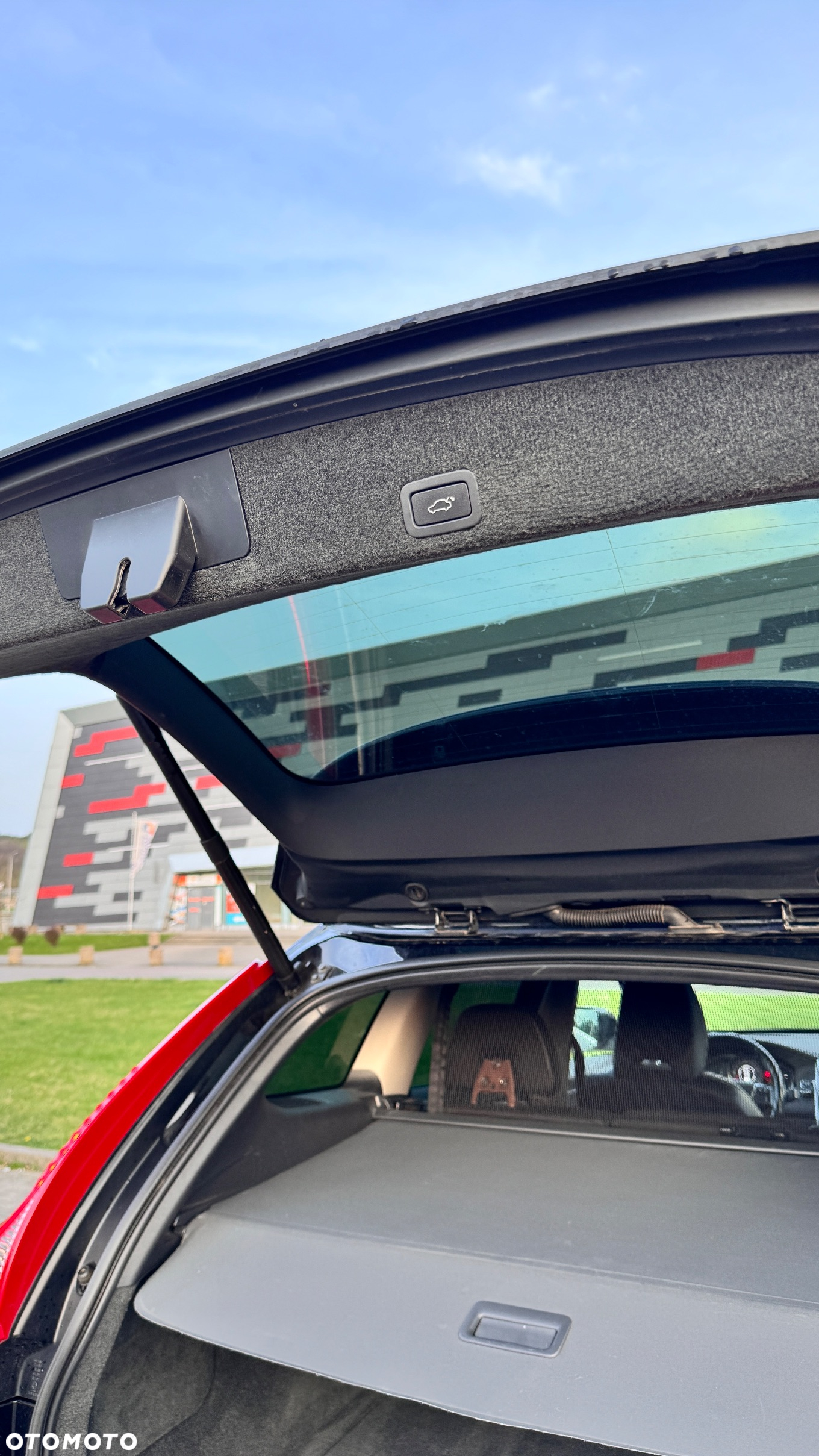 Volvo XC 60 D3 Drive-E Momentum - 18