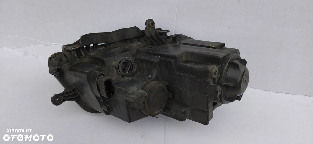 Lampa prawa Lewa reflektor przedni VW Touran LIFT 08r przód Części LC9X LC9Z caddy - 12