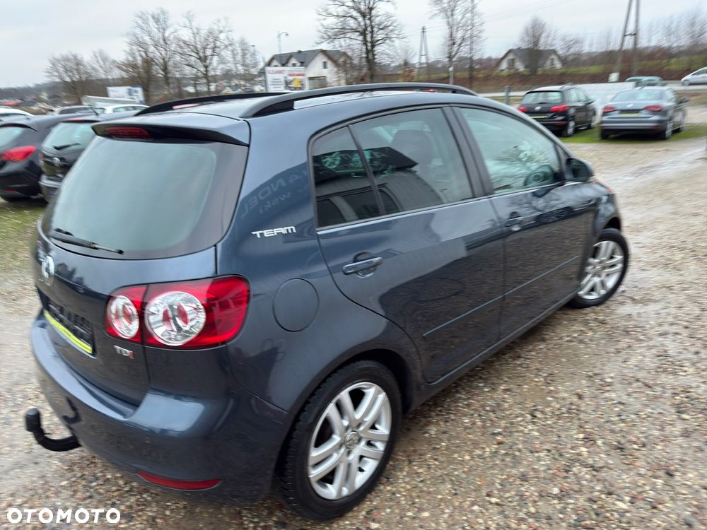 Volkswagen Golf Plus 1.6 TDI BlueMot Comfortline - 11