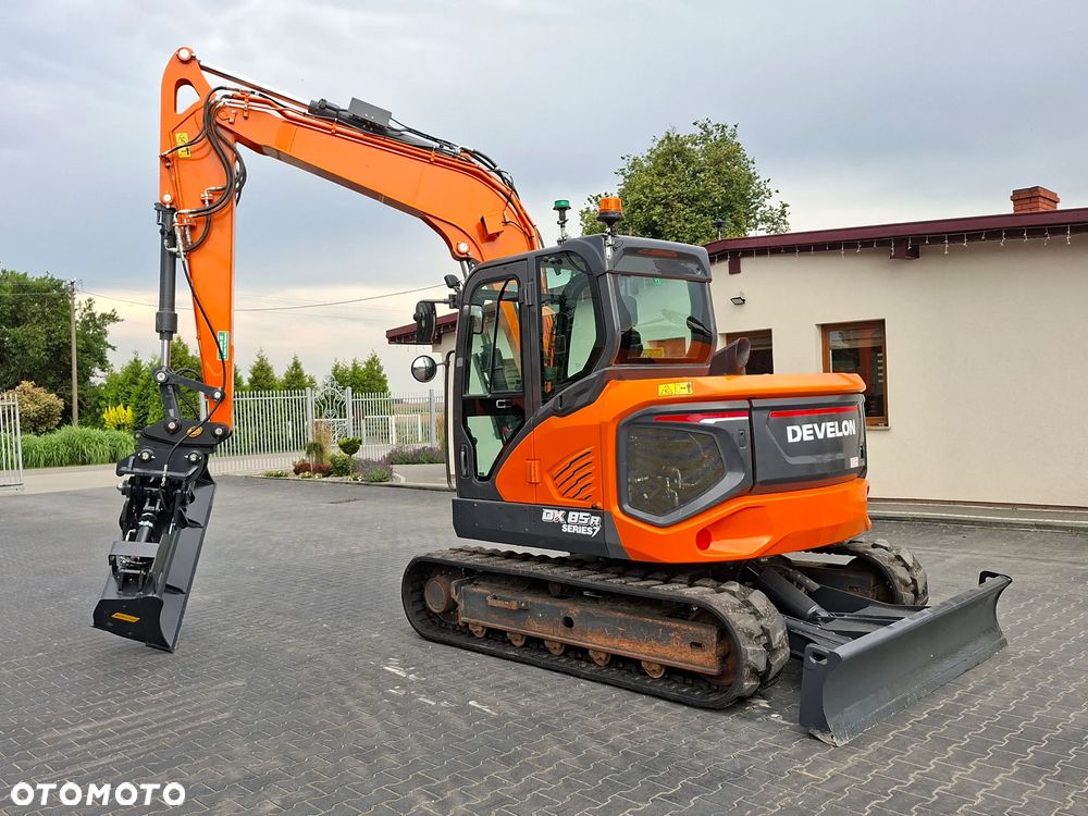 Doosan DEVELON DX85 R-7 Rok 2023 - 9