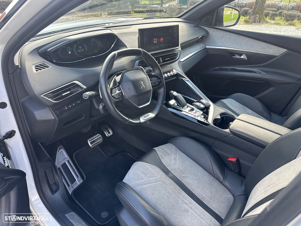 Peugeot 3008 1.6 Hybrid4 GT Line e-EAT8 - 3