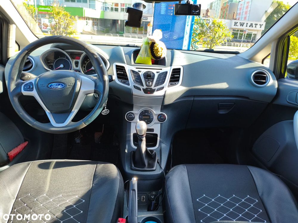 Ford Fiesta 1.25 Titanium - 9