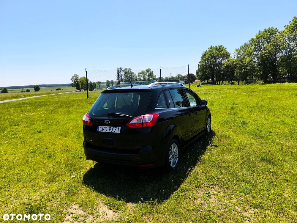 Ford Grand C-MAX - 10