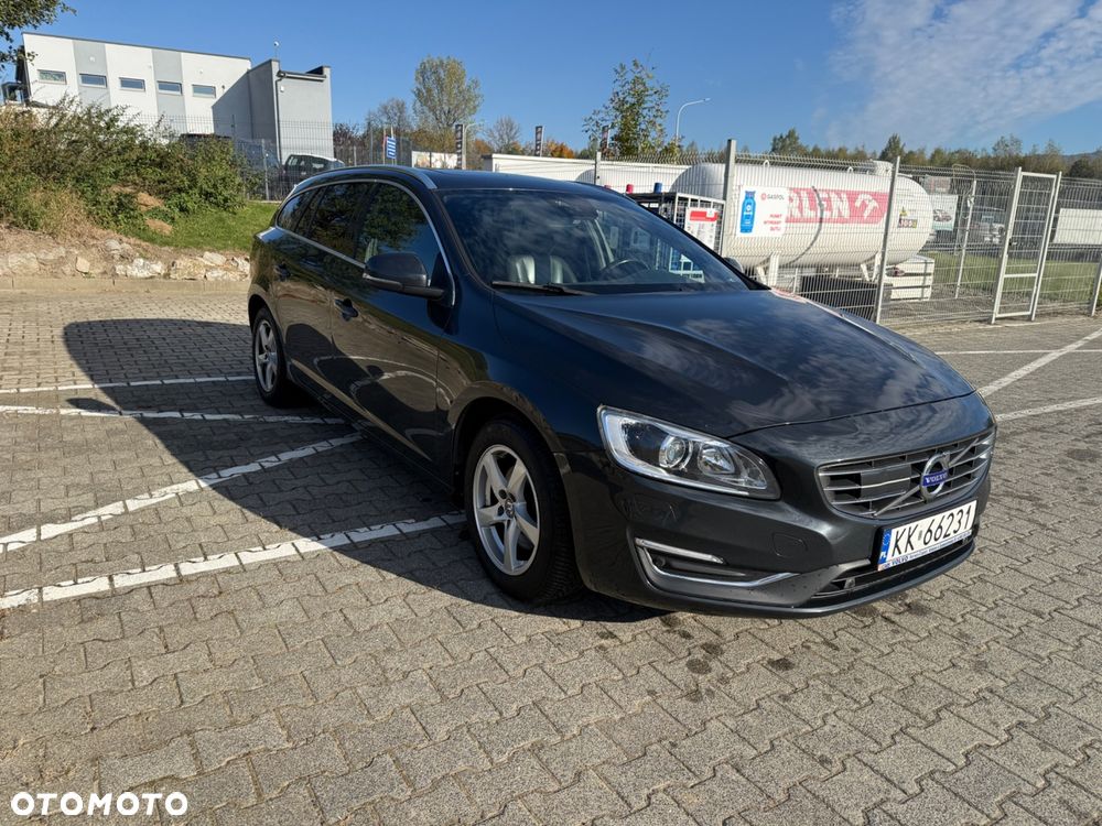 Volvo V60 2017