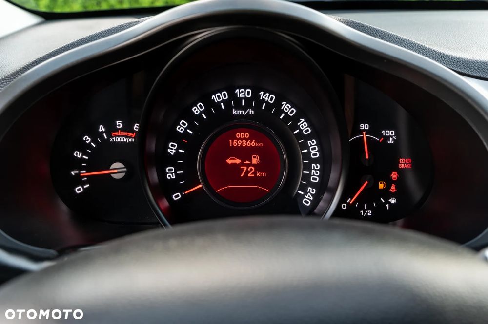 Kia Sportage 1.7 CRDI 2WD Attract - 23