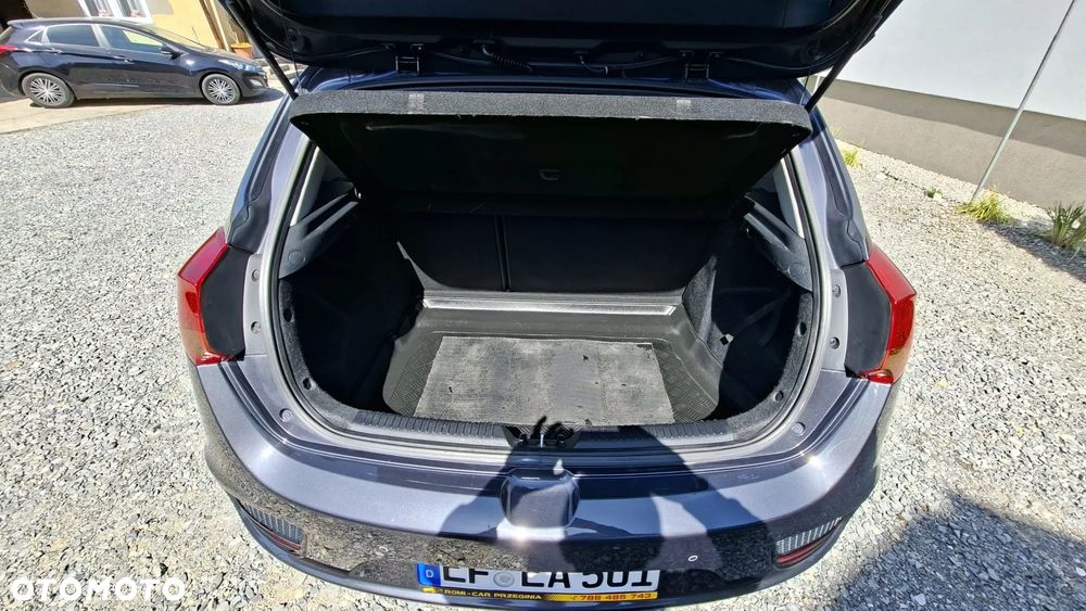 Kia Ceed 1.4 CVVT Dream-Team Edition - 22