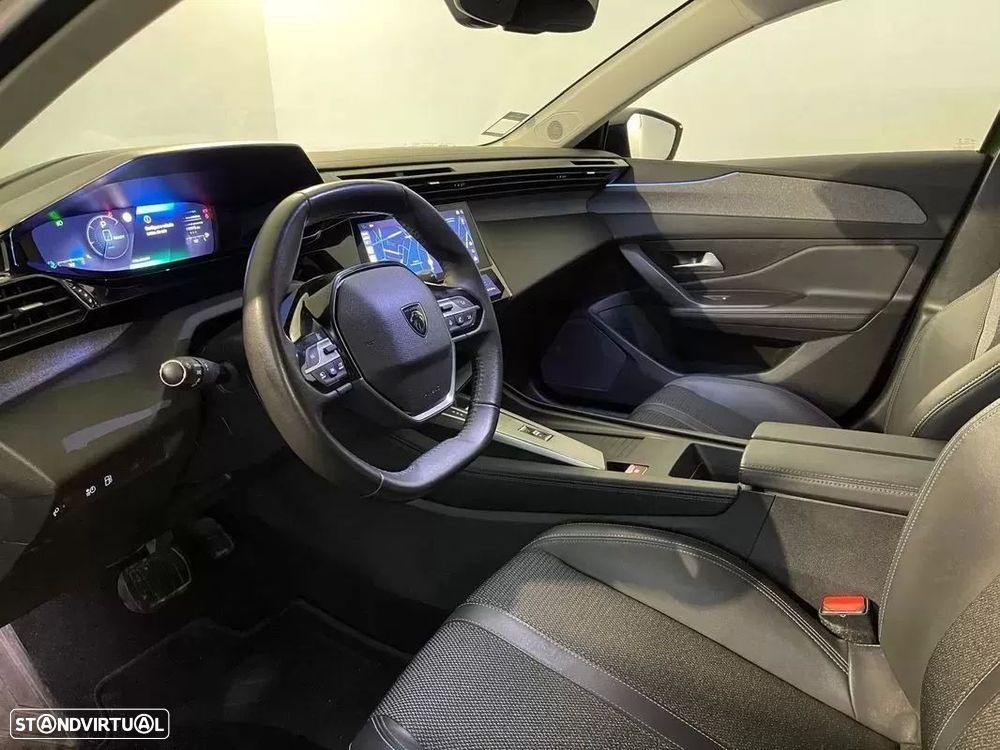 Peugeot 308 1.6 Hybrid Allure e-EAT8 - 12