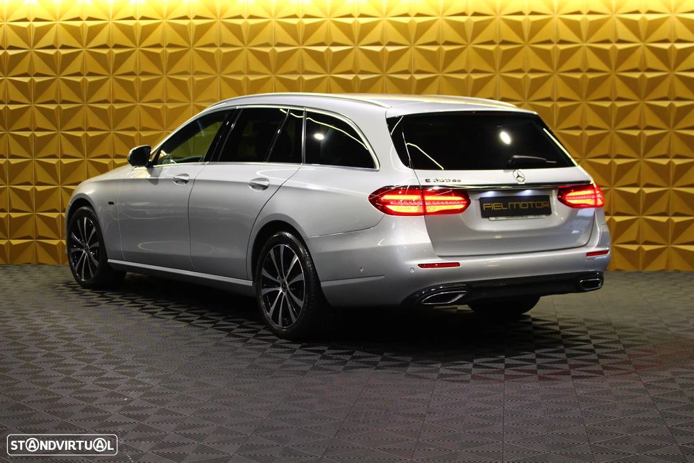 Mercedes-Benz E 300 de Exclusive Line - 13