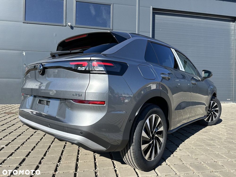 Volkswagen T-Roc - 33