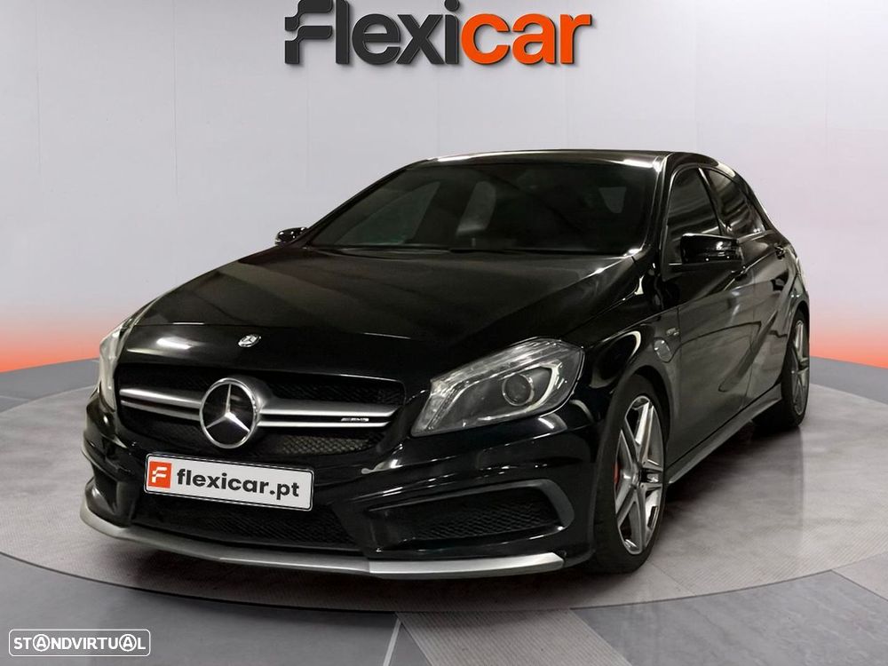Mercedes-Benz A 45 AMG 4-Matic - 2