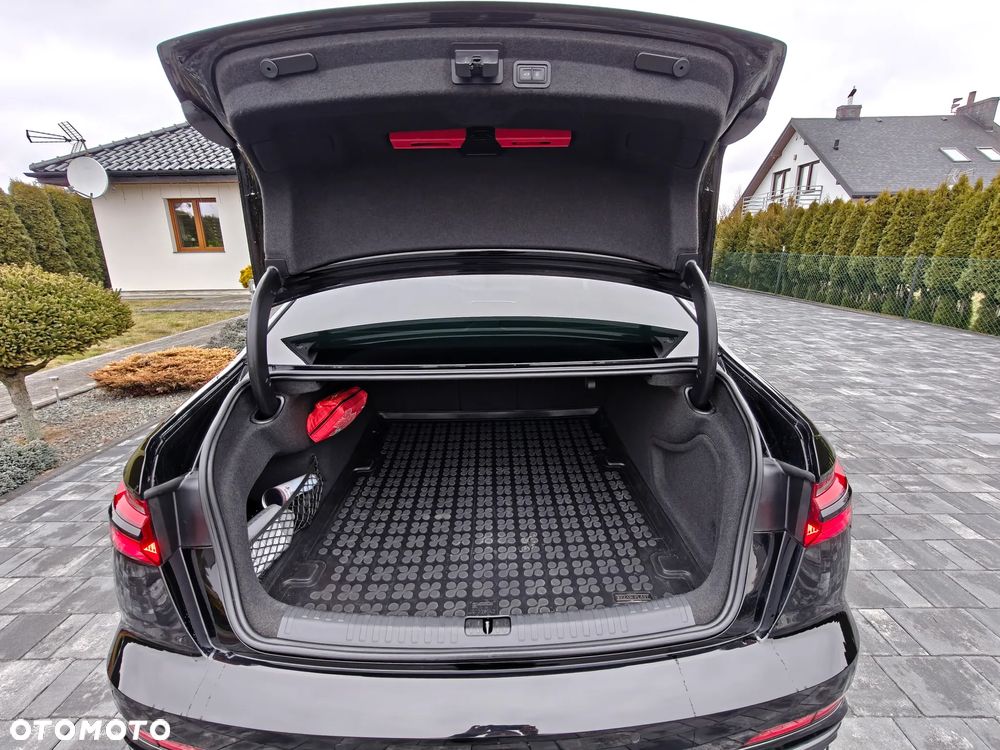 Audi A6 Limousine - 11