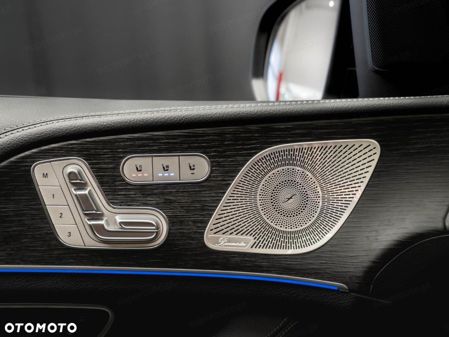 Mercedes-Benz GLS - 19