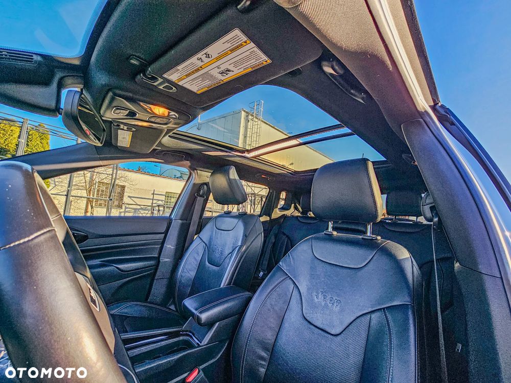 Jeep Compass - 19