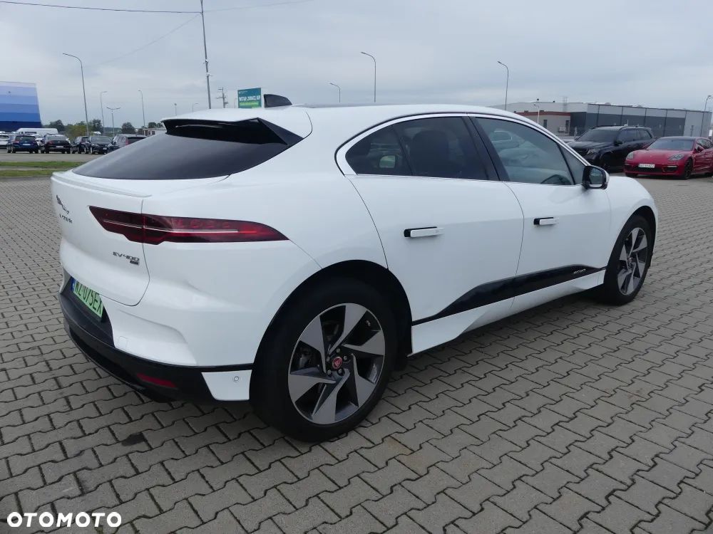 Jaguar I-Pace - 11