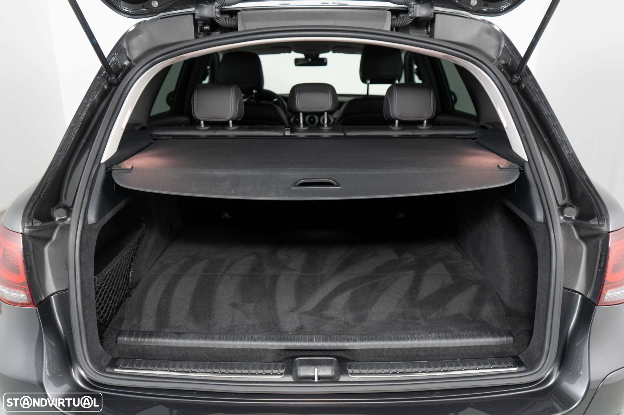 Mercedes-Benz GLC 300 e 4Matic - 11