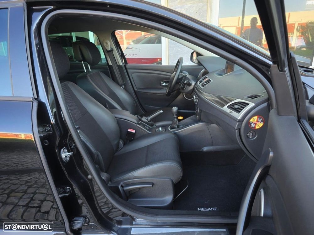 Renault Mégane Sport Tourer 1.5 dCi Dynamique S - 18