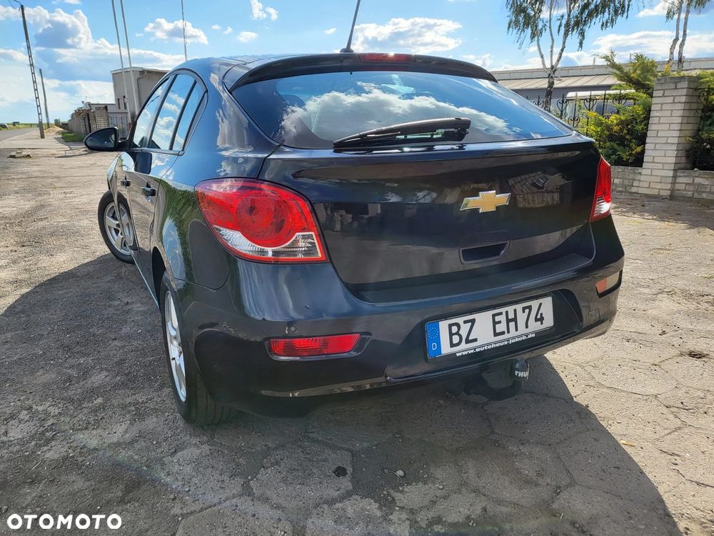 Chevrolet Cruze 1.6 - 27