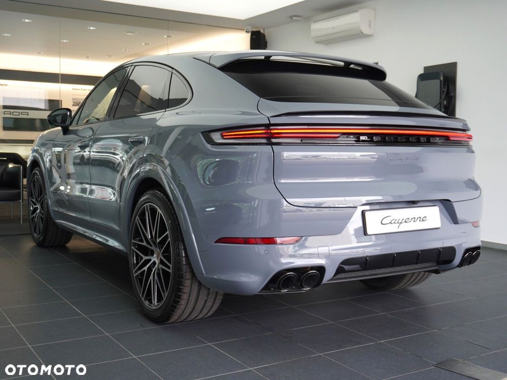 Porsche Cayenne Black Edition - 17