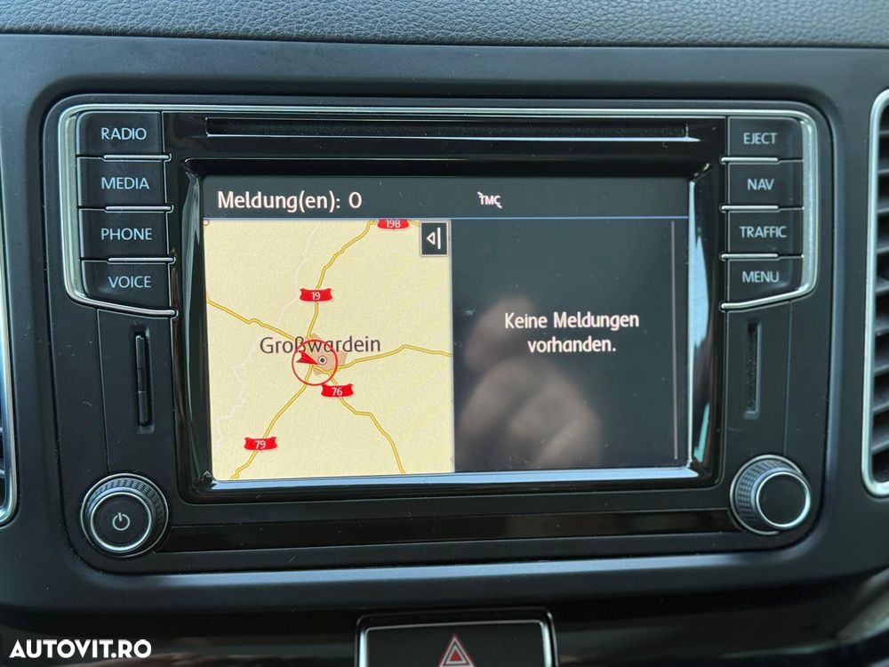 Volkswagen Sharan 2.0 TDI DSG 4MOTION (BlueMotion Technology) Highline - 20