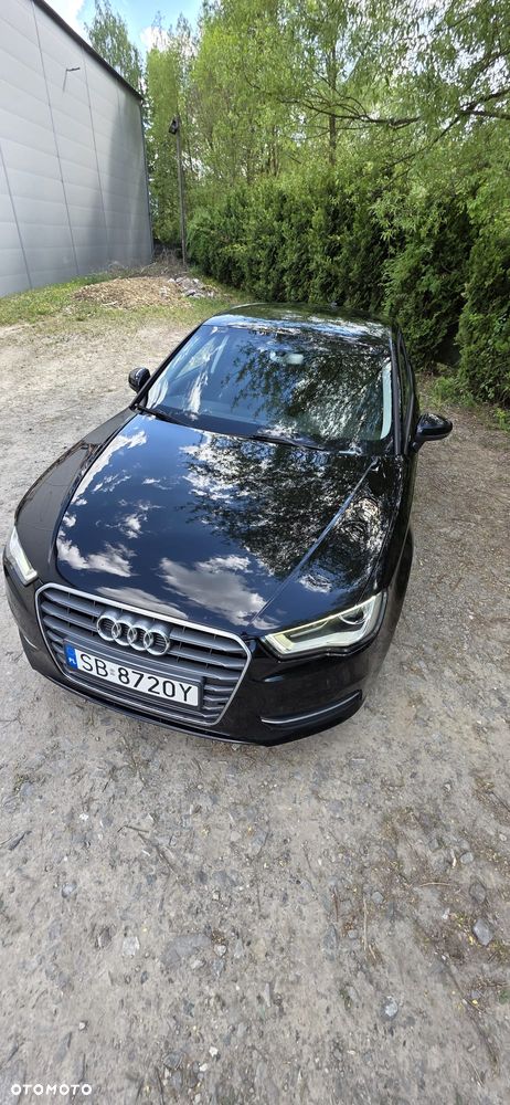 Audi A3 Sportback - 1