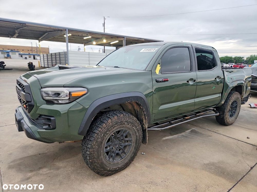 Toyota Tacoma - 2