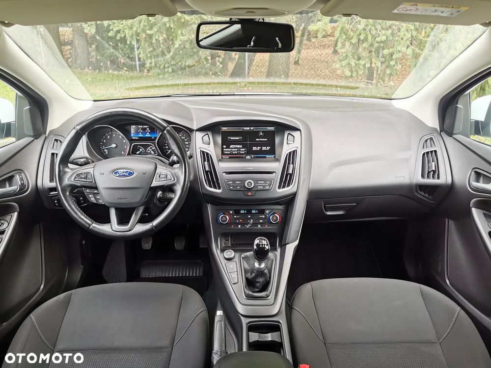 Ford Focus 1.5 EcoBoost Titanium ASS - 10