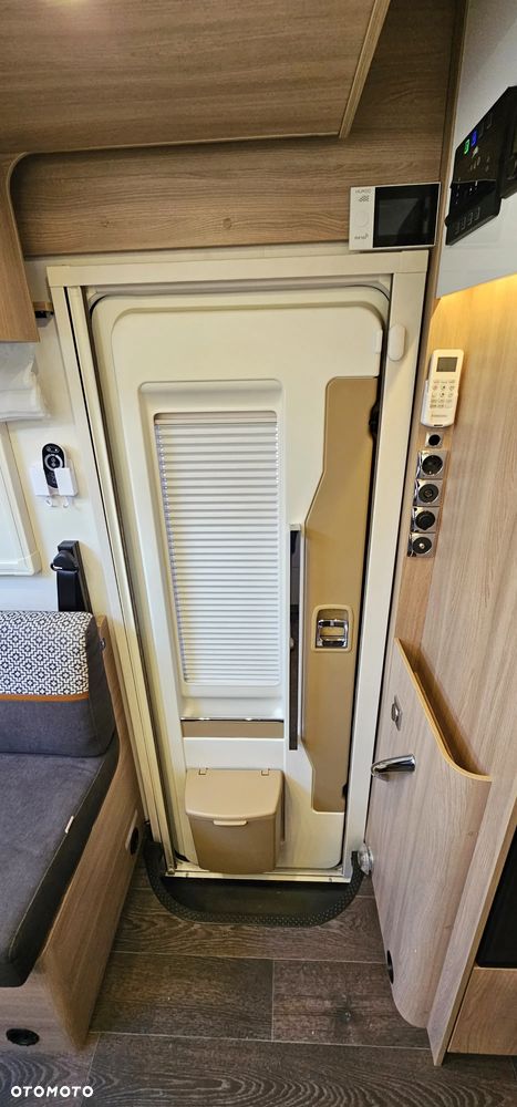 Laika KOSMO 509L KRAJOWA MAX WYPOSAŻENIE Citroen Jumper Hymer gr. - 13