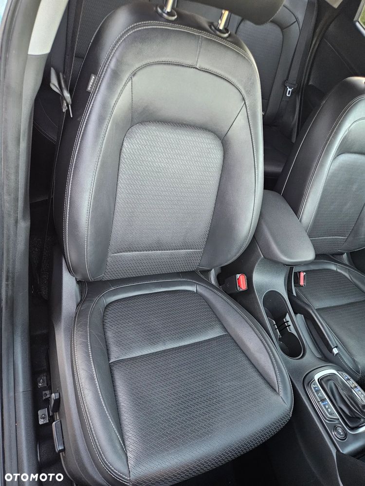 Hyundai Kona 1.6 T-GDI DCT 4WD Premium - 27