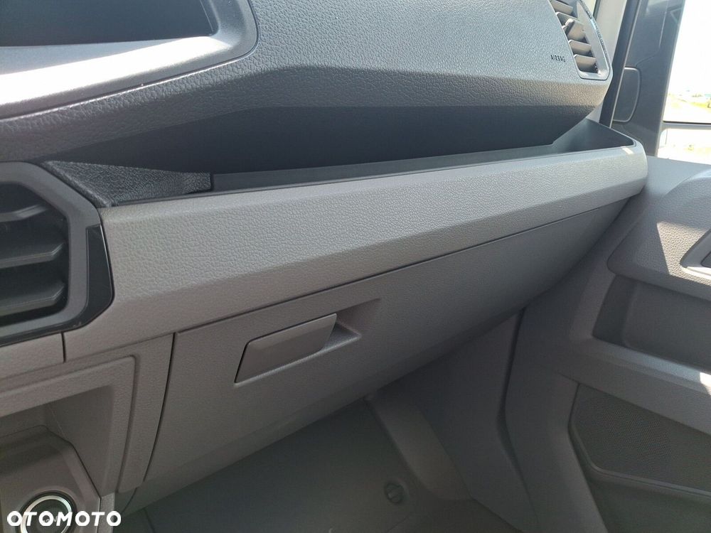 Volkswagen Crafter 2.0 TDI 177 KM - 33