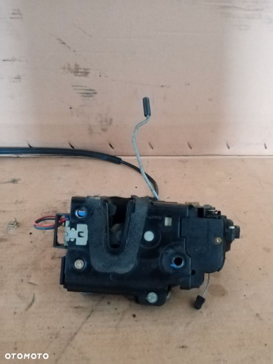 Zamek drzwi prawy przód przedni VW Polo 9N 3B1837016BP - 4