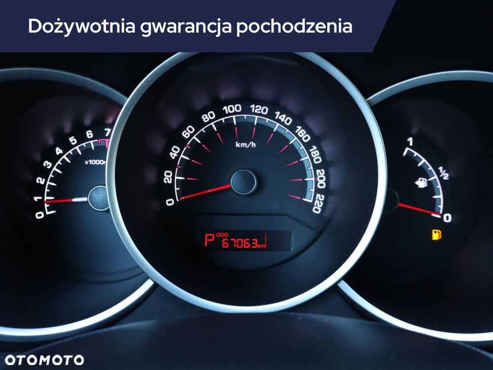 Kia Venga - 13