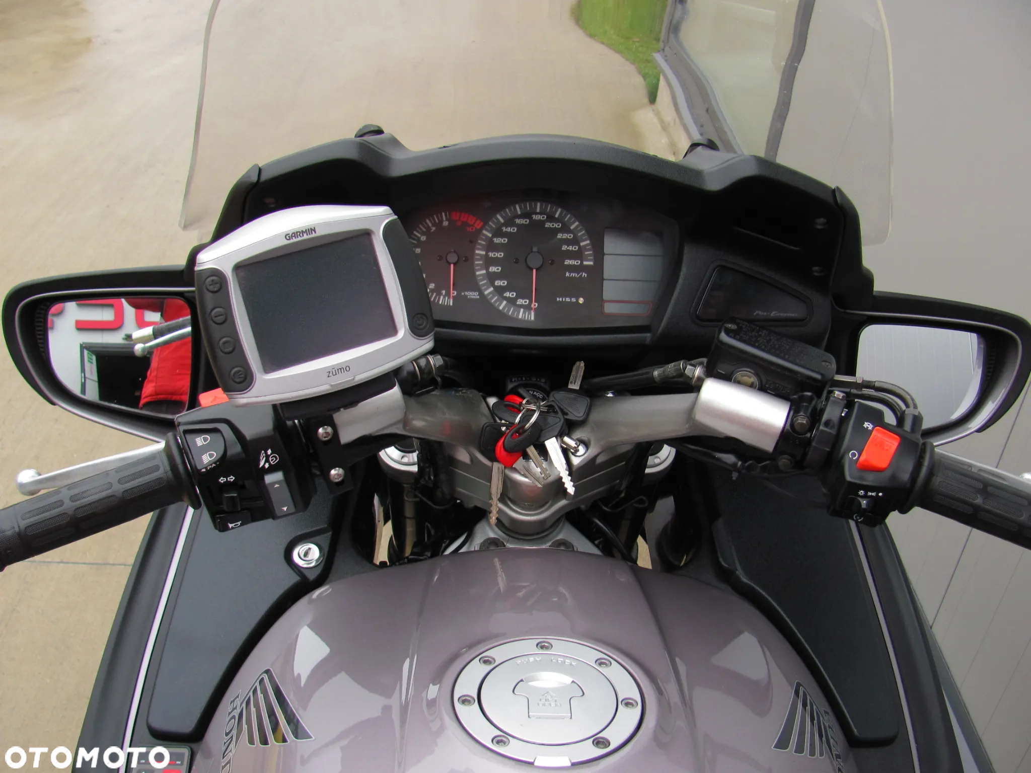 Honda ST - 5