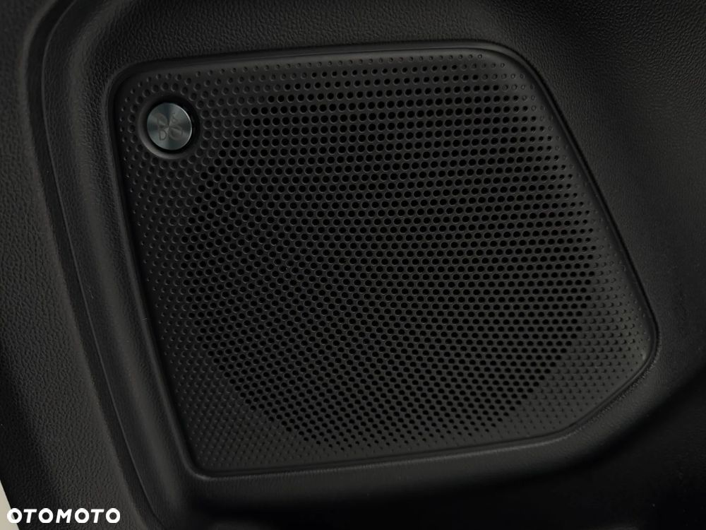 Ford Kuga 2.0 EcoBlue Hybrid ST-LINE - 14