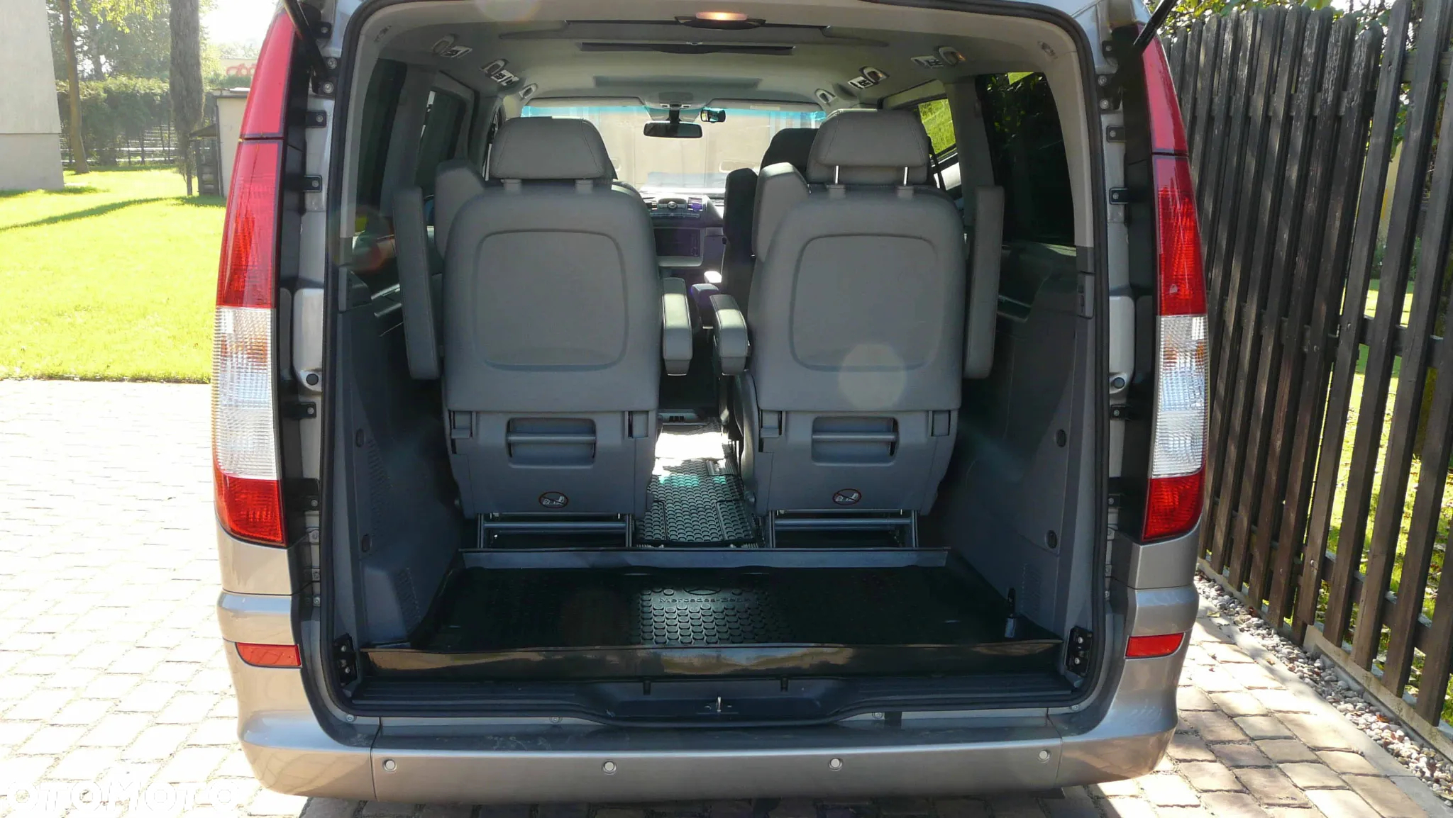 Mercedes-Benz Viano - 6