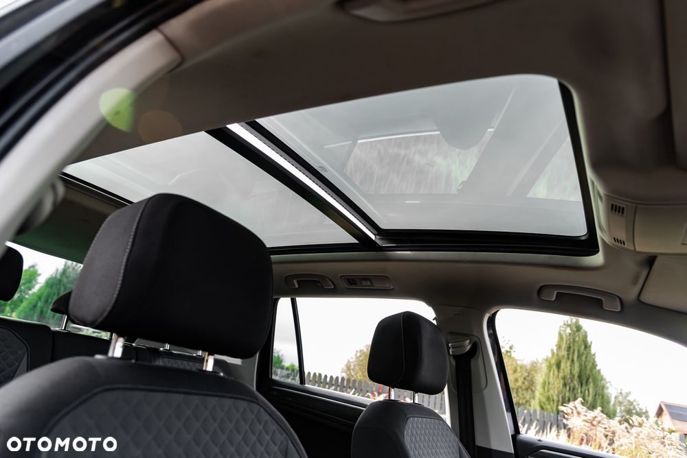 Volkswagen Tiguan 2.0 TSI 4Motion DSG Sport & Style - 23