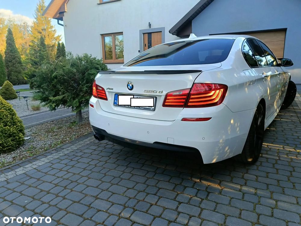 BMW Seria 5 520d xDrive M Sport sport - 3