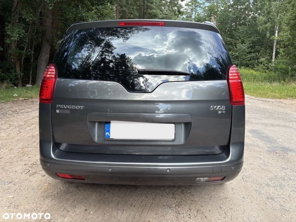 Peugeot 5008 - 6