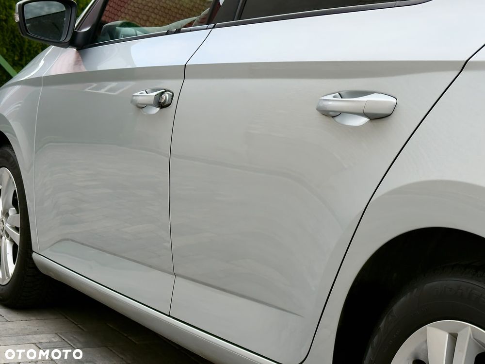 Skoda Fabia 1.0 TSI Style - 17