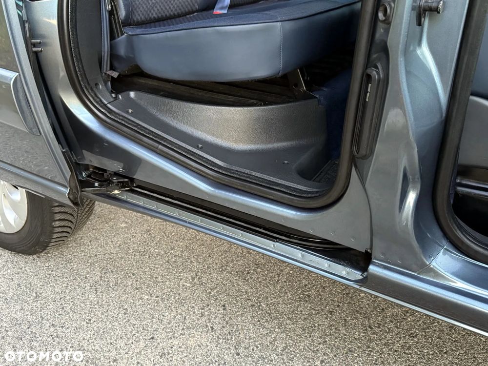 Citroën Berlingo Multispace 1.6 HDI Exclusive - 23