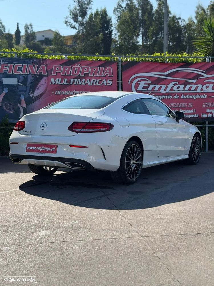 Mercedes-Benz C 250 d Aut. — fotografia 16