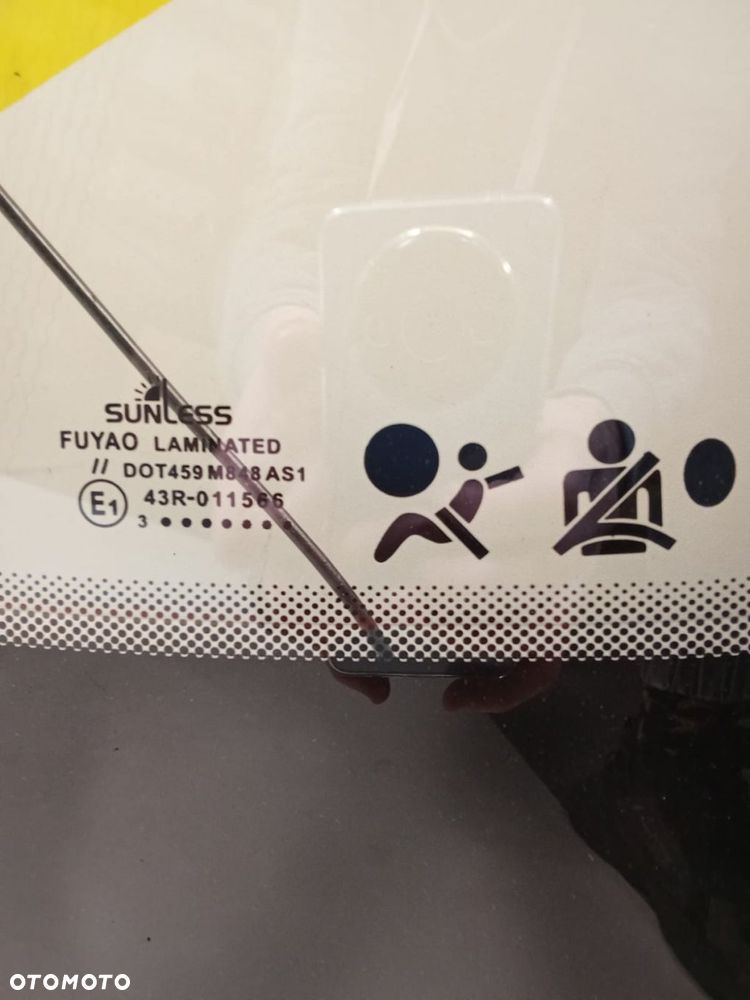 Szyba przednia RENAULT LAGUNA 2001-2007 - 3