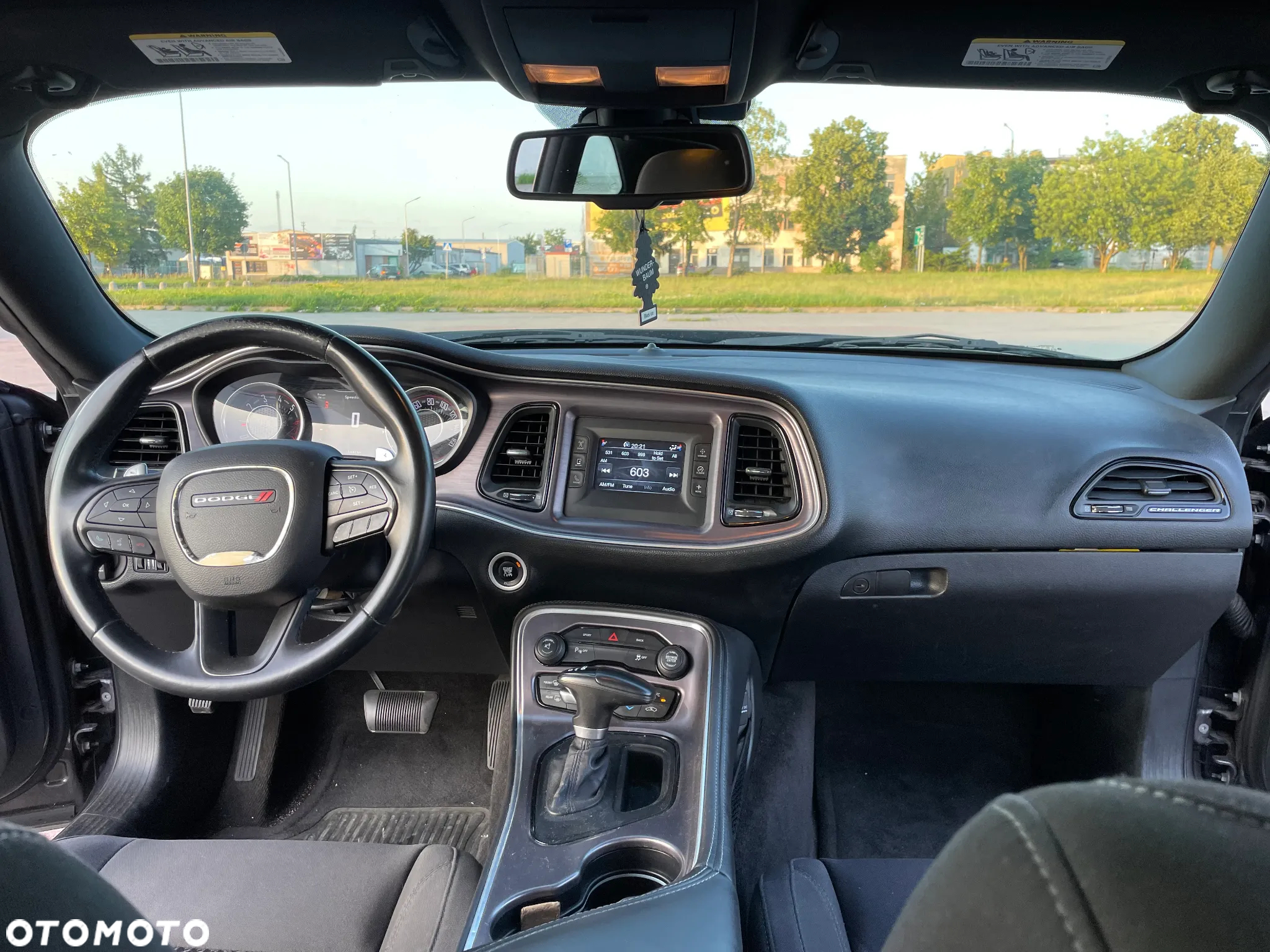 Dodge Challenger 5.7 R/T - 8