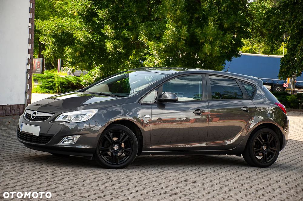 Opel Astra 1.4 Turbo Innovation - 26