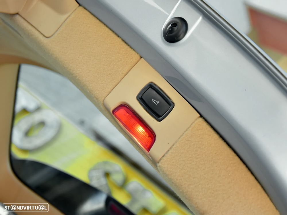 Porsche Cayenne - 10