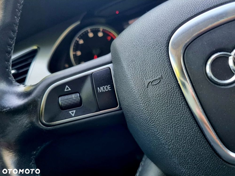 Audi A4 Avant 2.0 TFSI Attraction - 16