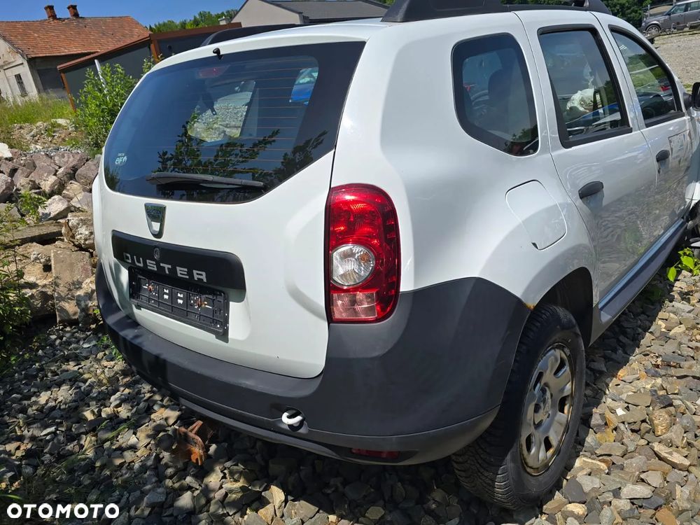 Dacia Duster 1.6 16V 4x2 - 6