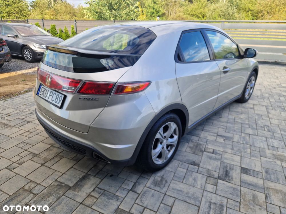 Honda Civic 1.4 Comfort - 9