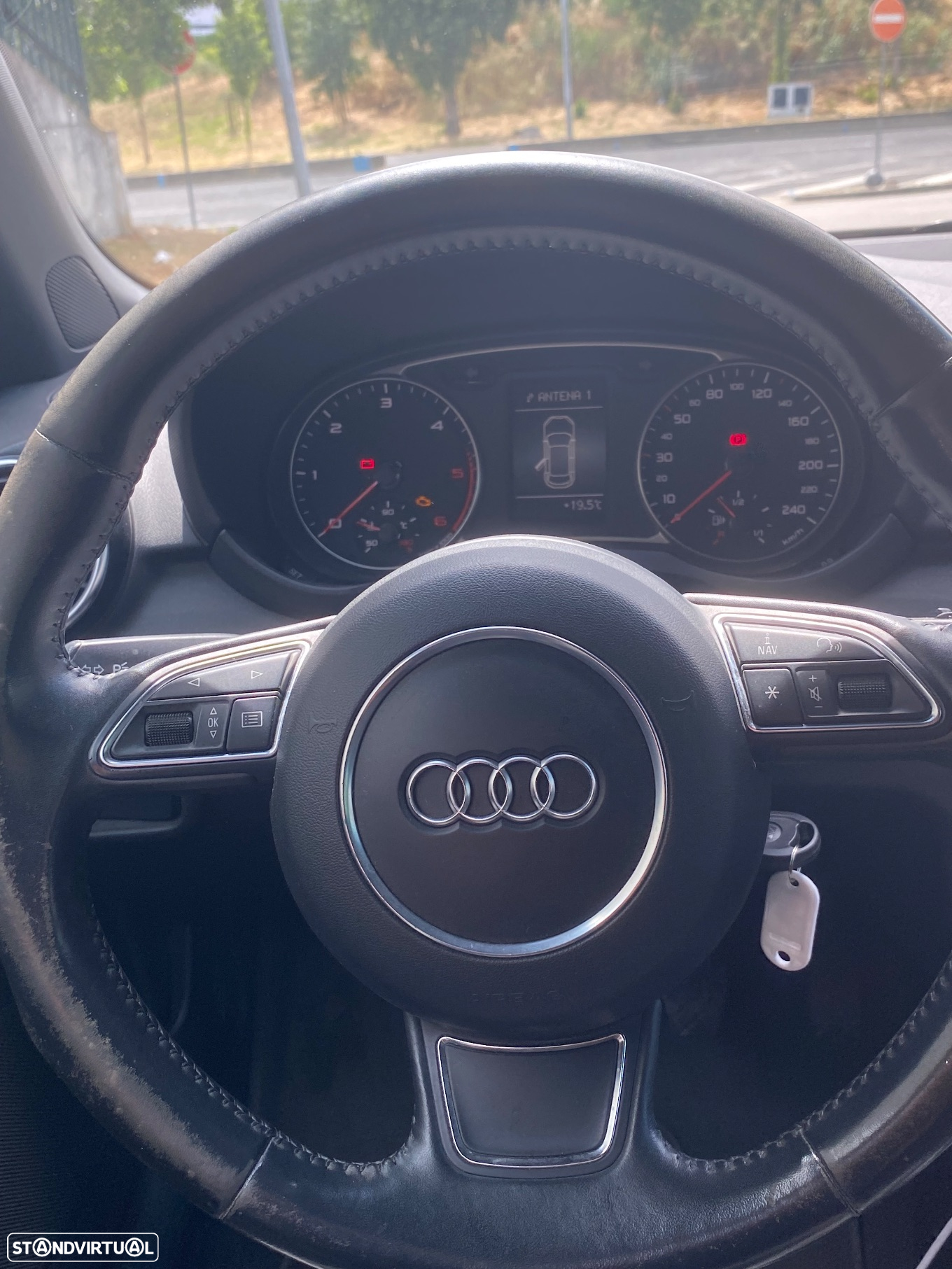 Audi A1 Sportback 1.6 TDI S-line - 8